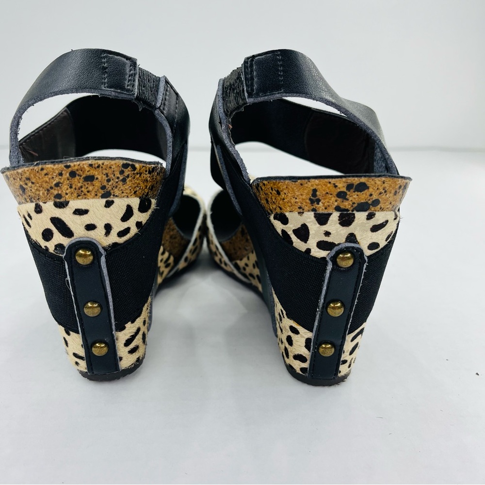 ✨🐆 Corky’s Leopard Print Wedge Sandals – Chic & Effortless Style 🐆✨ - Picture 7 of 14